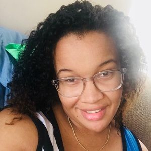 Meet your Posher, Erika